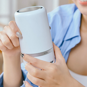 未来の呼吸を手のひらに。スマートAI空気清浄機『AIRone』 – クール 未来の呼吸を手のひらに。スマートAI空気清浄機『AIRone』 – クール